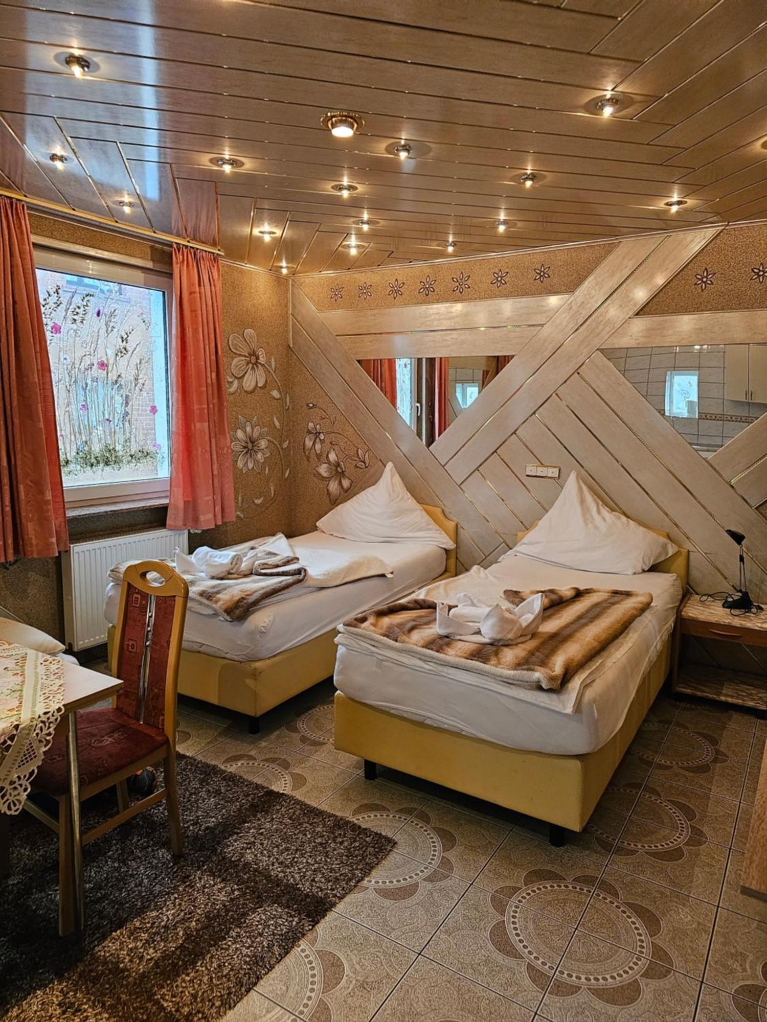 Hotel Tenne Viernheim Kültér fotó