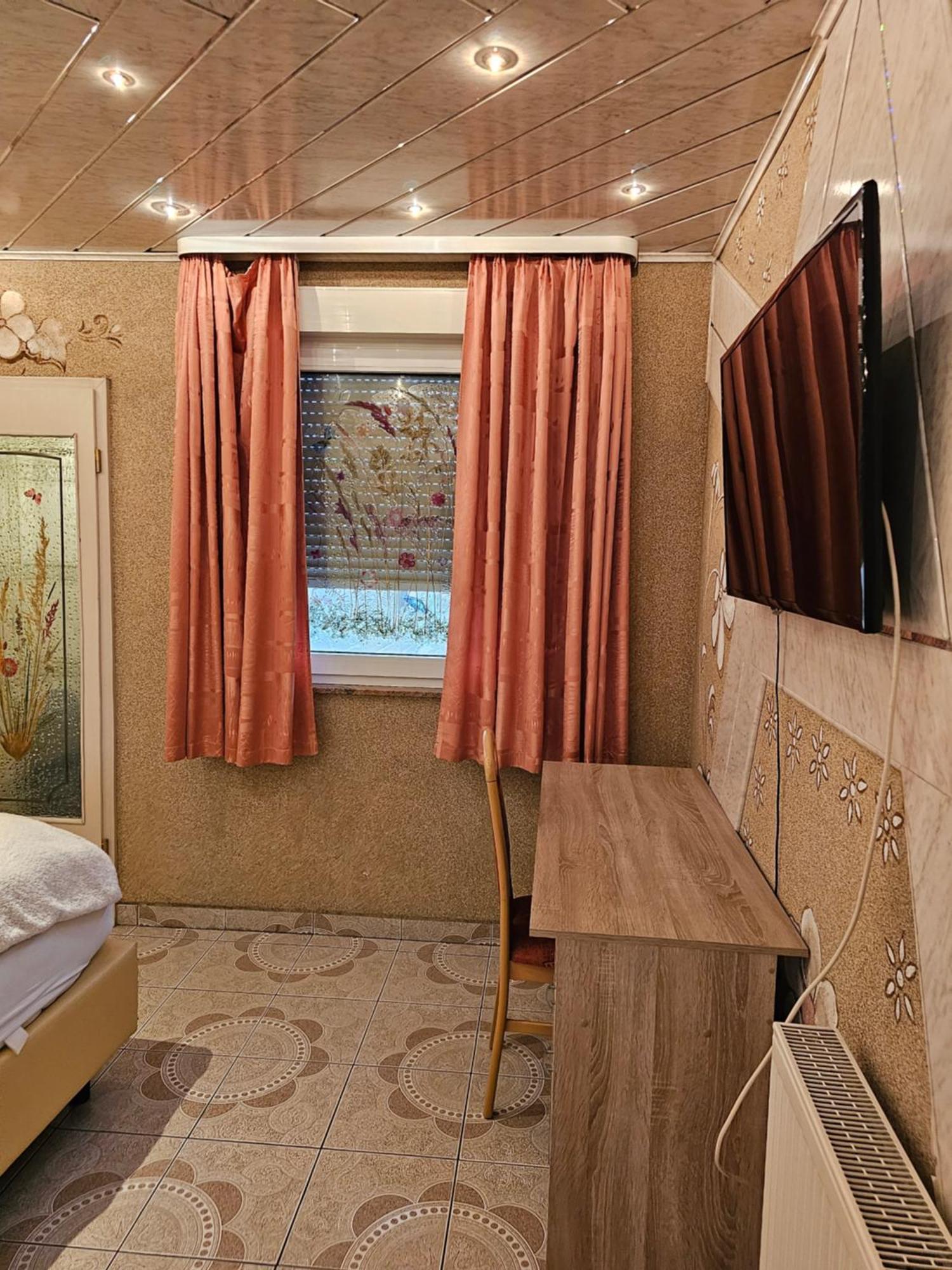 Hotel Tenne Viernheim Kültér fotó