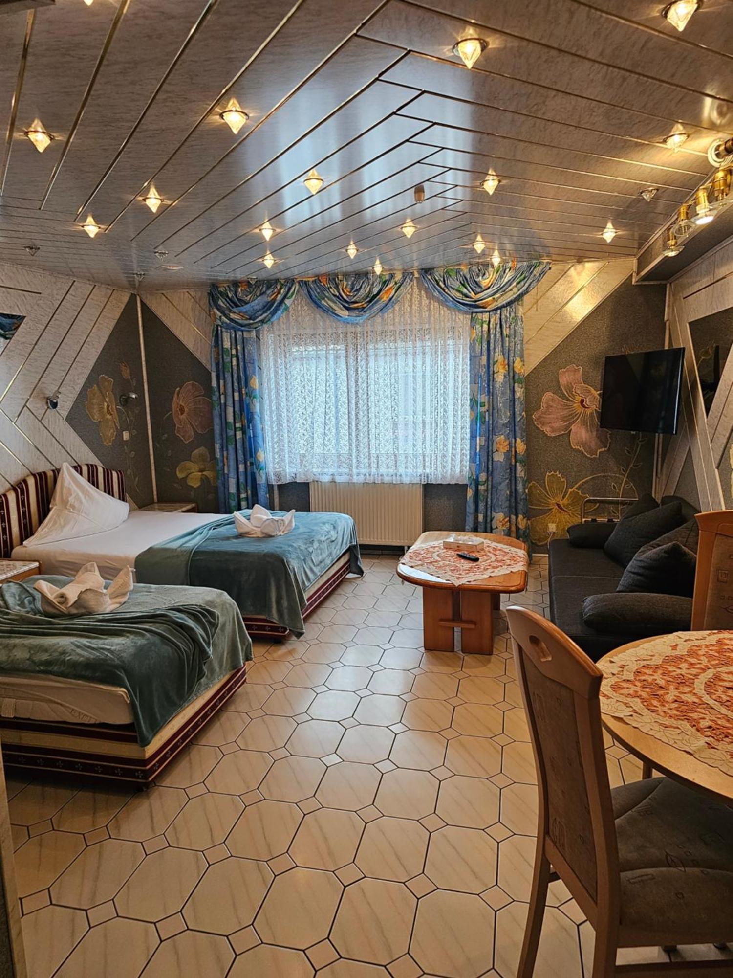 Hotel Tenne Viernheim Kültér fotó