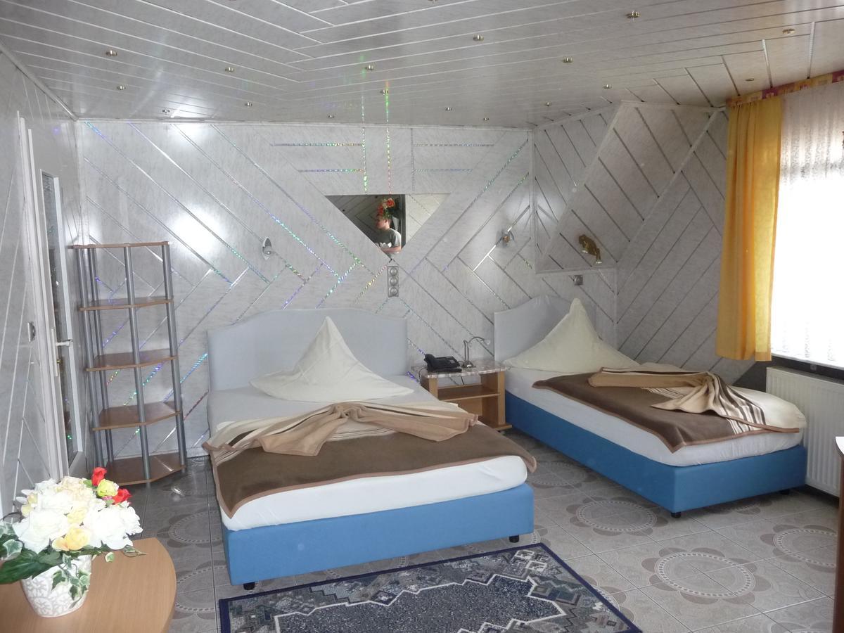 Hotel Tenne Viernheim Kültér fotó